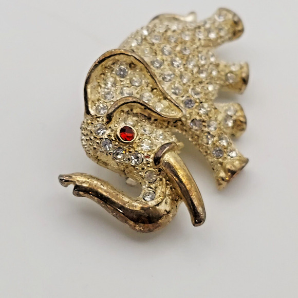 Vintage Rhinestone Elephant Brooch AD 2001 Red Eye Gold Tone Trunk Up Tusk Pin - Picture 3 of 11